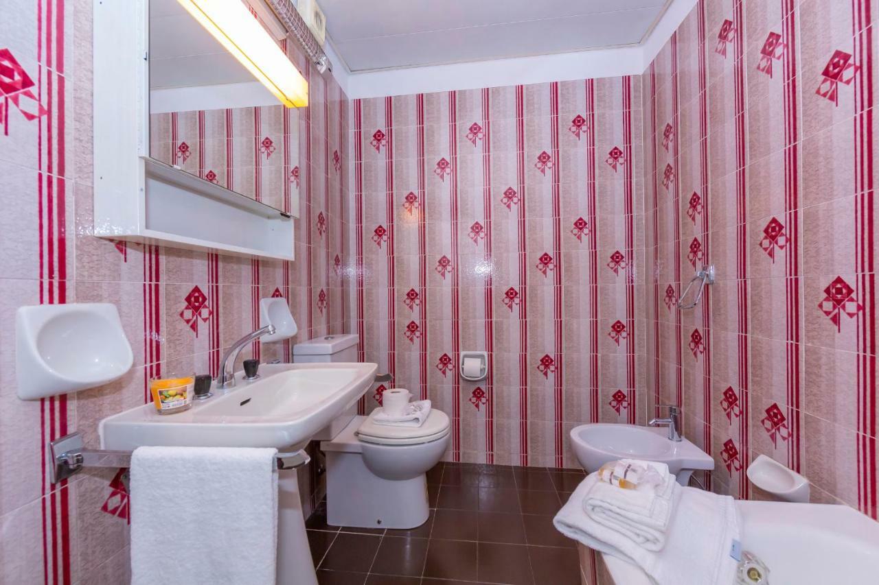 ルガーノCasa Taddeiアパートメント エクステリア 写真